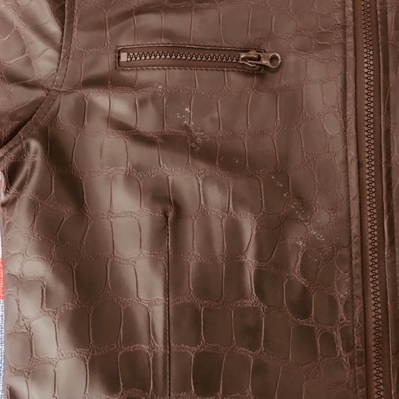 Jacket - Picture 7 of 8